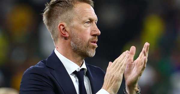 HLV Graham Potter chảy máu tai sau trận thắng Tunisia: Chấn động tại World Cup 2026 - hình ảnh - gg88jd.com HLV Graham Potter chảy máu tai sau trận thắng Tunisia: Chấn động tại World Cup 2026 - hình ảnh - gg88jd.com