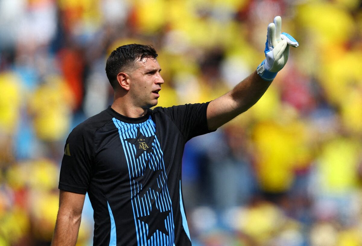 Giáo án đặc biệt cho Emiliano Martinez trước World Cup 2026 - hình ảnh - gg88jd.com Giáo án đặc biệt cho Emiliano Martinez trước World Cup 2026 - hình ảnh - gg88jd.com