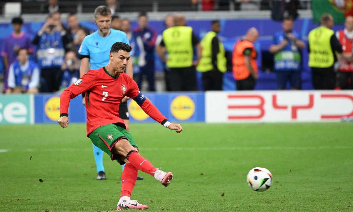 Cựu thủ quân Uruguay: ‘Ronaldo có thể vô địch World Cup 2026 nhờ sự hỗ trợ đặc biệt’ - hình ảnh - gg88jd.com