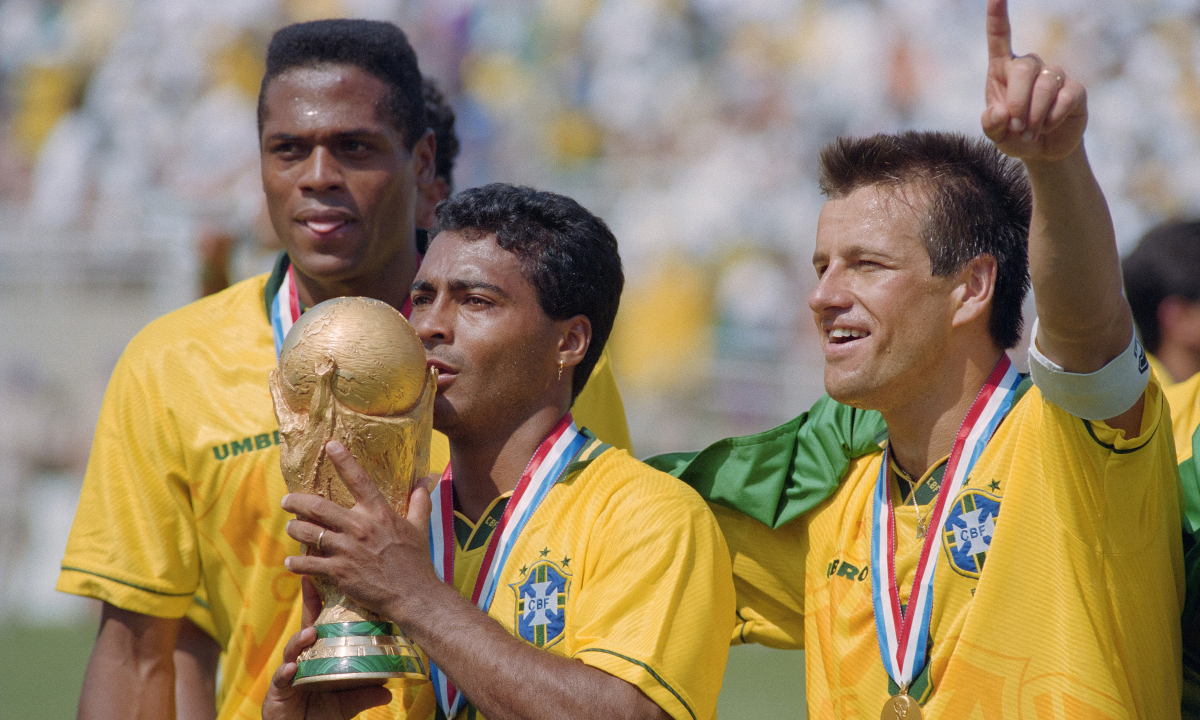 Romario: ‘Áp lực sẽ là động lực để Brazil vô địch World Cup’ - hình ảnh - gg88jd.com