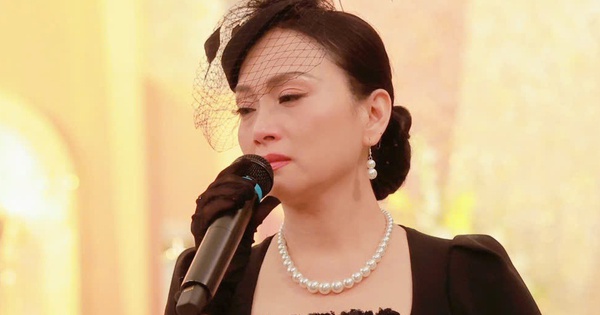 Ca sĩ Hà Phương và ‘người ơn’ Thúy Uyển: Hành trình lập nghiệp đầy gian nan tại Mỹ - hình ảnh - gg88jd.com Ca sĩ Hà Phương và ‘người ơn’ Thúy Uyển: Hành trình lập nghiệp đầy gian nan tại Mỹ - hình ảnh - gg88jd.com
