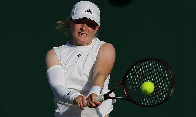 Tay vợt Anh Francesca Jones mong Wimbledon dời lịch để xem World Cup 2026 - hình ảnh - gg88jd.com