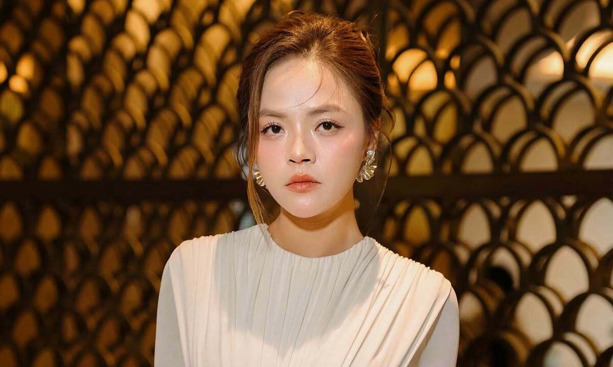 Thu Quỳnh: ‘Tôi hạnh phúc khi làm mẹ đơn thân’ và hành trình tự chủ của người phụ nữ hiện đại - hình ảnh - gg88jd.com Thu Quỳnh: ‘Tôi hạnh phúc khi làm mẹ đơn thân’ và hành trình tự chủ của người phụ nữ hiện đại - hình ảnh - gg88jd.com