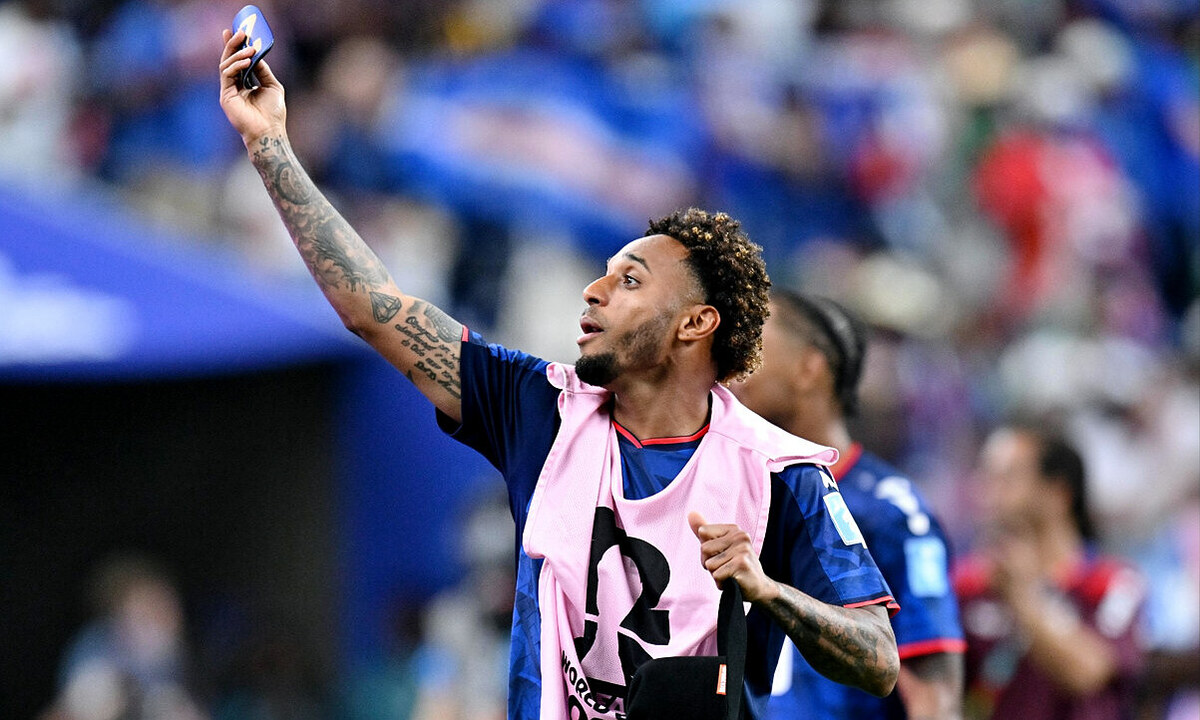 Đội trưởng Cape Verde Ryan Mendes bị cáo buộc hiếp dâm tại giải FIFA Series - hình ảnh - gg88jd.com Đội trưởng Cape Verde Ryan Mendes bị cáo buộc hiếp dâm tại giải FIFA Series - hình ảnh - gg88jd.com