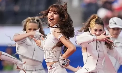 Lisa khuấy động lễ khai mạc World Cup 2026 tại Mỹ với màn trình diễn bốc lửa - hình ảnh - gg88jd.com Lisa khuấy động lễ khai mạc World Cup 2026 tại Mỹ với màn trình diễn bốc lửa - hình ảnh - gg88jd.com