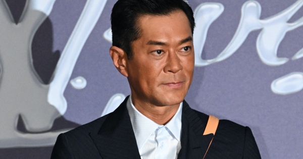 Cổ Thiên Lạc phản hồi chuyện từng ngồi tù – GG88 Việt Nam cập nhật tin nóng showbiz - hình ảnh - gg88jd.com Cổ Thiên Lạc phản hồi chuyện từng ngồi tù – GG88 Việt Nam cập nhật tin nóng showbiz - hình ảnh - gg88jd.com