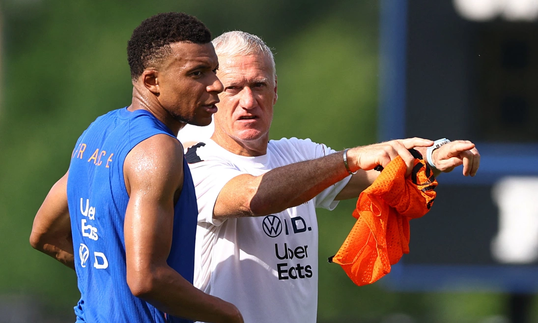 Deschamps: ‘Sự nổi tiếng không làm Mbappe thay đổi’: góc nhìn mới cho người chơi Việt - hình ảnh - gg88jd.com Deschamps: ‘Sự nổi tiếng không làm Mbappe thay đổi’: góc nhìn mới cho người chơi Việt - hình ảnh - gg88jd.com