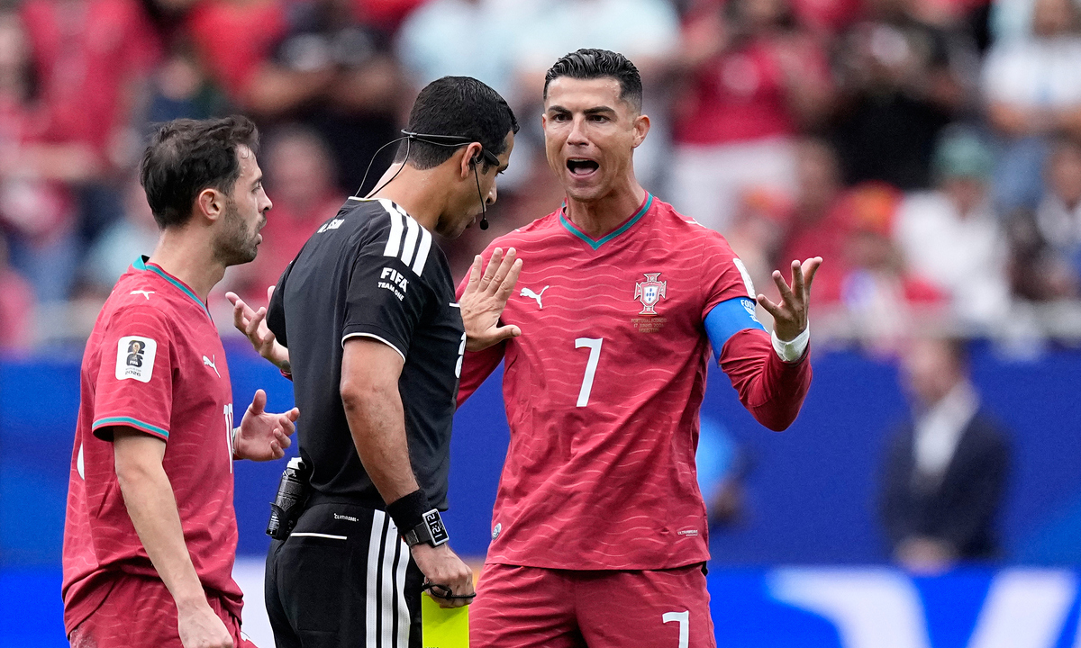 Ronaldo bị chấm điểm thấp nhất trận ra quân World Cup 2026 - hình ảnh - gg88jd.com