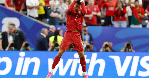 Ronaldo đã bật công tắc cỗ máy chinh phục - hình ảnh - gg88jd.com