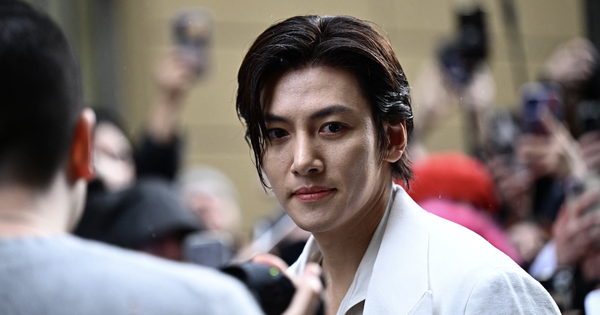 Ji Chang Wook dính bê bối nợ thuế: Cú sốc cho fan và làn sóng bàn tán tại Việt Nam - hình ảnh - gg88jd.com Ji Chang Wook dính bê bối nợ thuế: Cú sốc cho fan và làn sóng bàn tán tại Việt Nam - hình ảnh - gg88jd.com