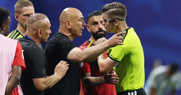 HLV Ai Cập bức xúc, tố FIFA thiên vị Argentina: ‘Họ muốn Messi tiếp tục cuộc đua’: góc nhìn mới cho người chơi Việt - hình ảnh - gg88jd.com HLV Ai Cập bức xúc, tố FIFA thiên vị Argentina: ‘Họ muốn Messi tiếp tục cuộc đua’: góc nhìn mới cho người chơi Việt - hình ảnh - gg88jd.com