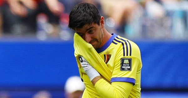 Courtois bật khóc khi chia tay World Cup theo kịch bản cay đắng nhất: góc nhìn mới cho người chơi Việt - hình ảnh - gg88jd.com