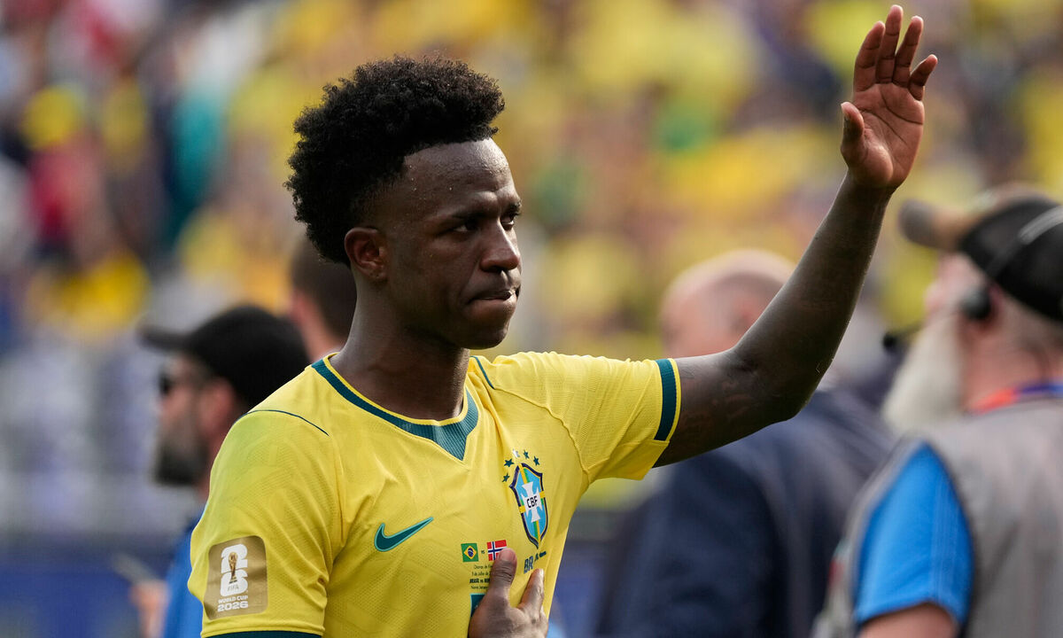 Vinicius khẳng định không trốn trách nhiệm đá phạt đền sau thất bại của Brazil - hình ảnh - gg88jd.com Vinicius khẳng định không trốn trách nhiệm đá phạt đền sau thất bại của Brazil - hình ảnh - gg88jd.com
